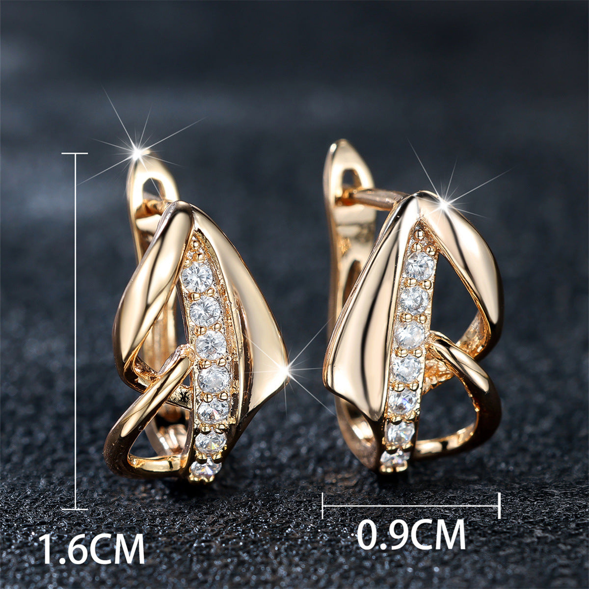 Champagne Gold Diamond Ear Cuff – Minimalist Korean Light Luxury Clip Earrings