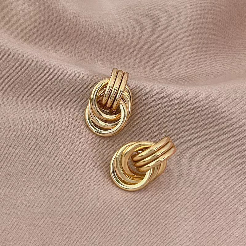 Golden Braided Circle Earrings – Old Money Multi-Layer Geometric Design