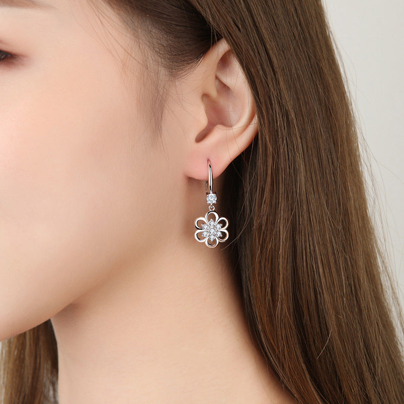 Floral White Gold Earrings – Long Elegant Flower Design with White or Purple Stone
